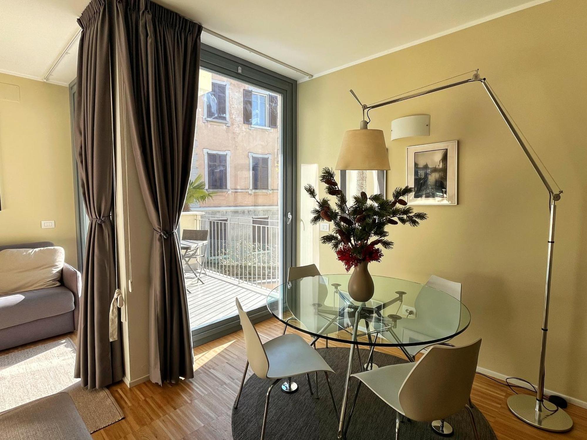 Residenza I Melograni - Suite Домазо Экстерьер фото